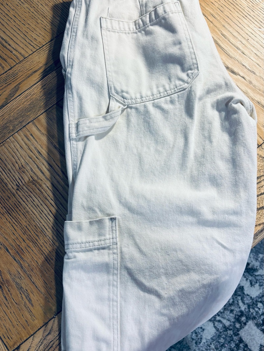 H&M Women's Wide-Leg Cream Flare Jeans